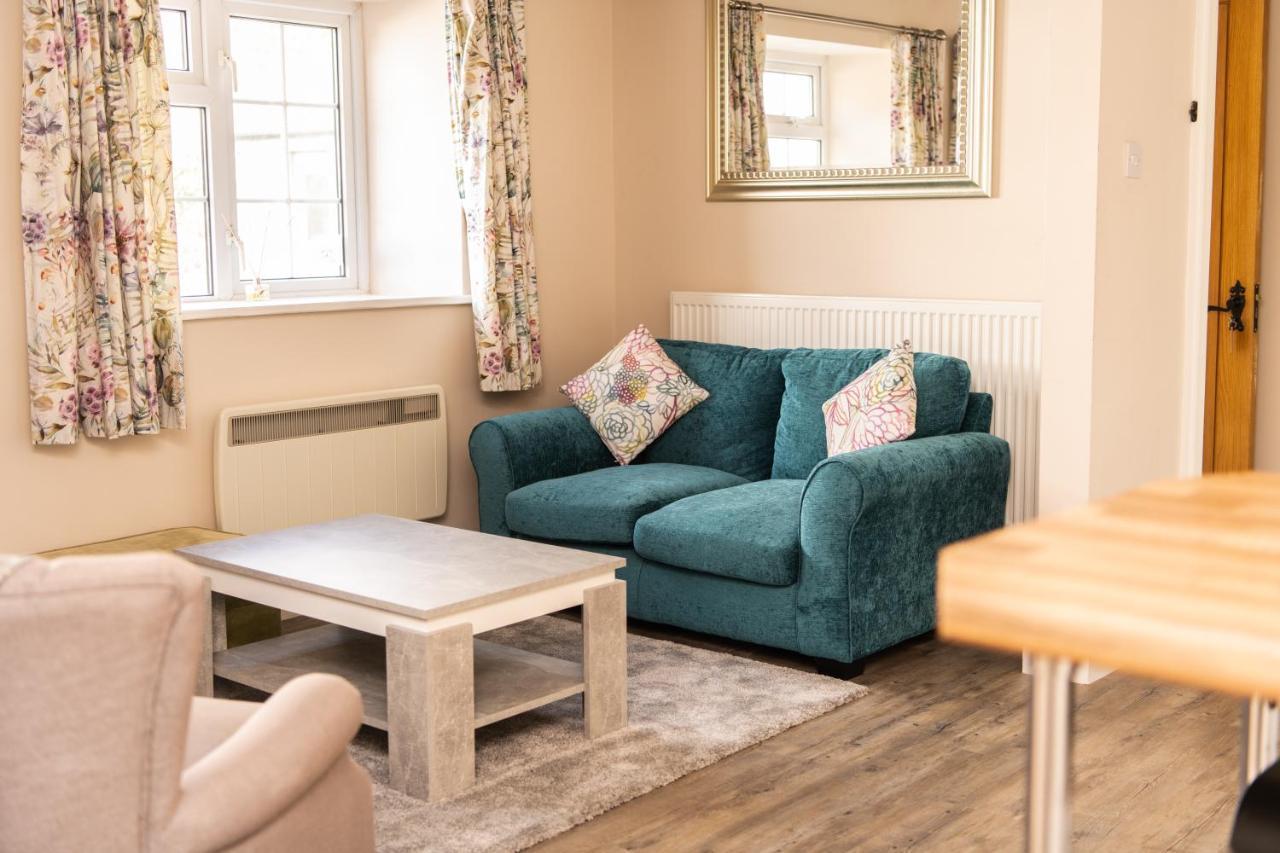 One-Bedroom Standard Apartment