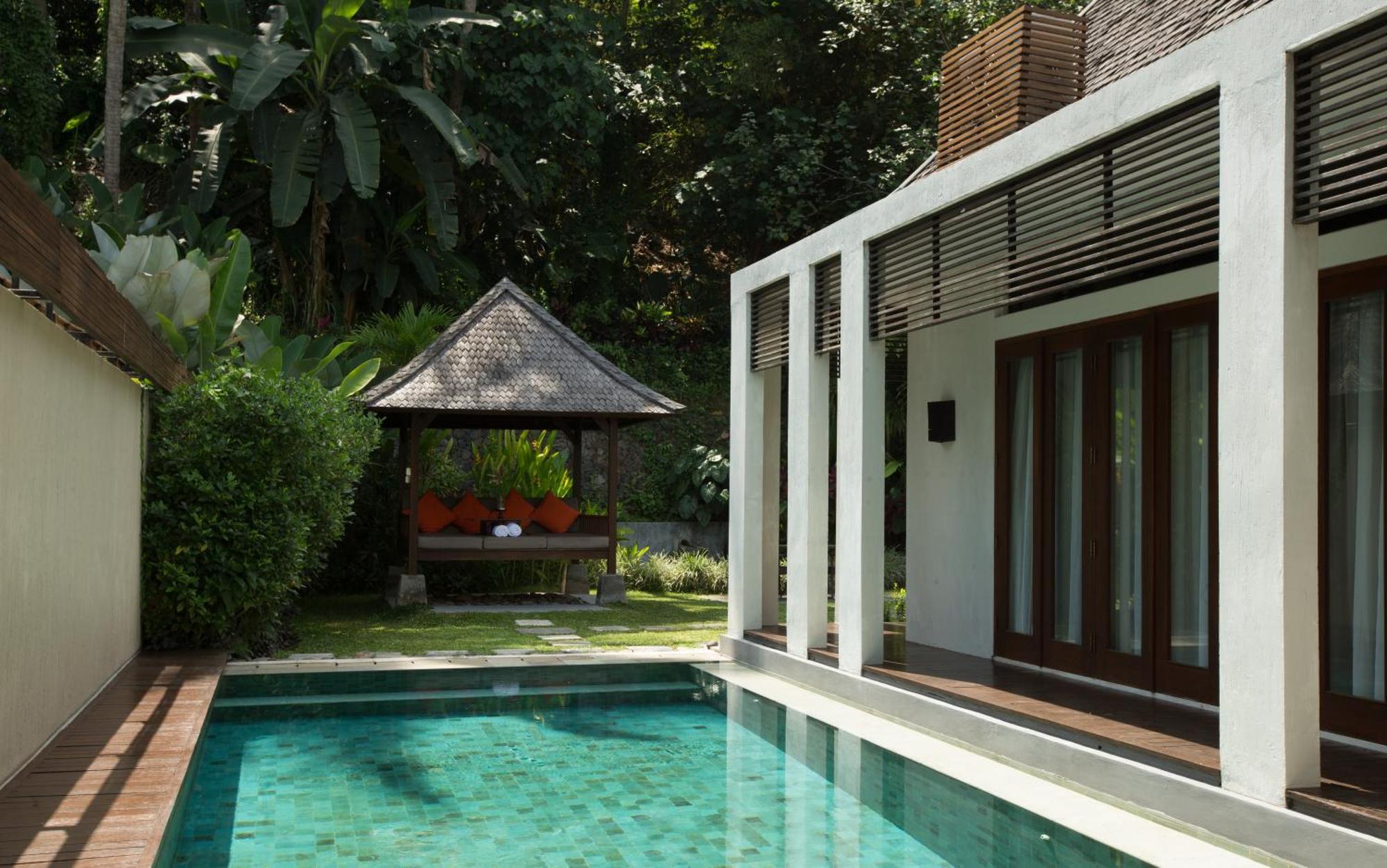Villa zur Hügelseite mit 1 Schlafzimmer und eigenem Pool