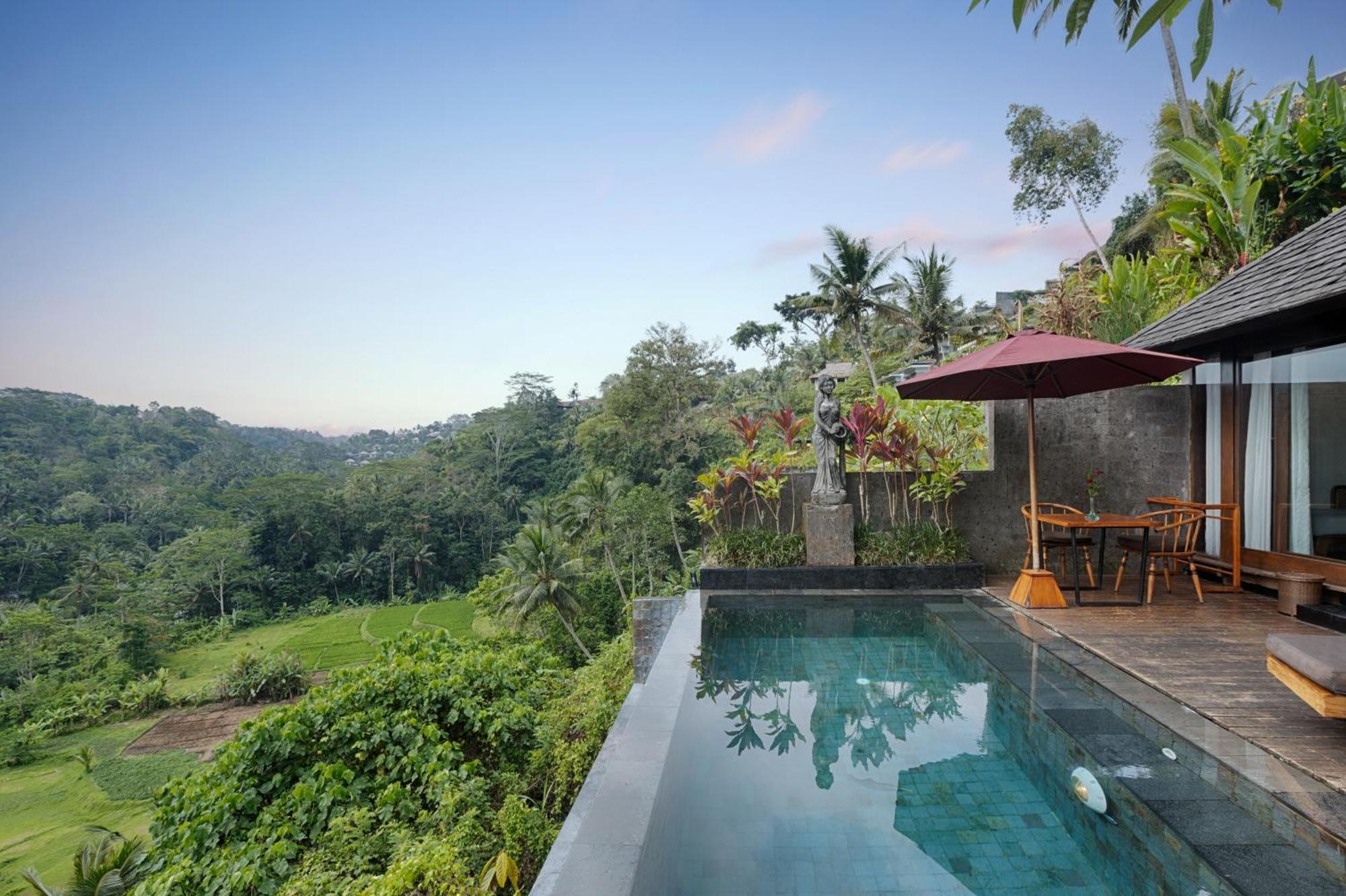 Deluxe Pool Villa River View Benefit