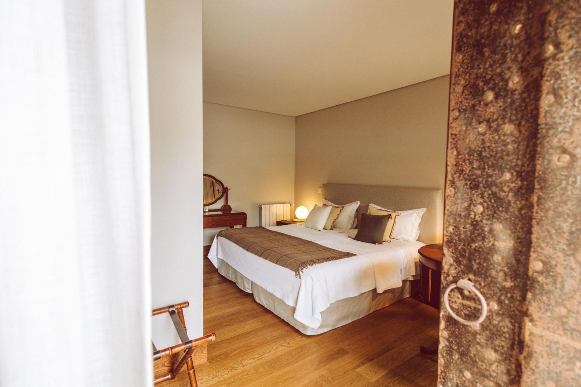 Deluxe Double or Twin Room Garden View
