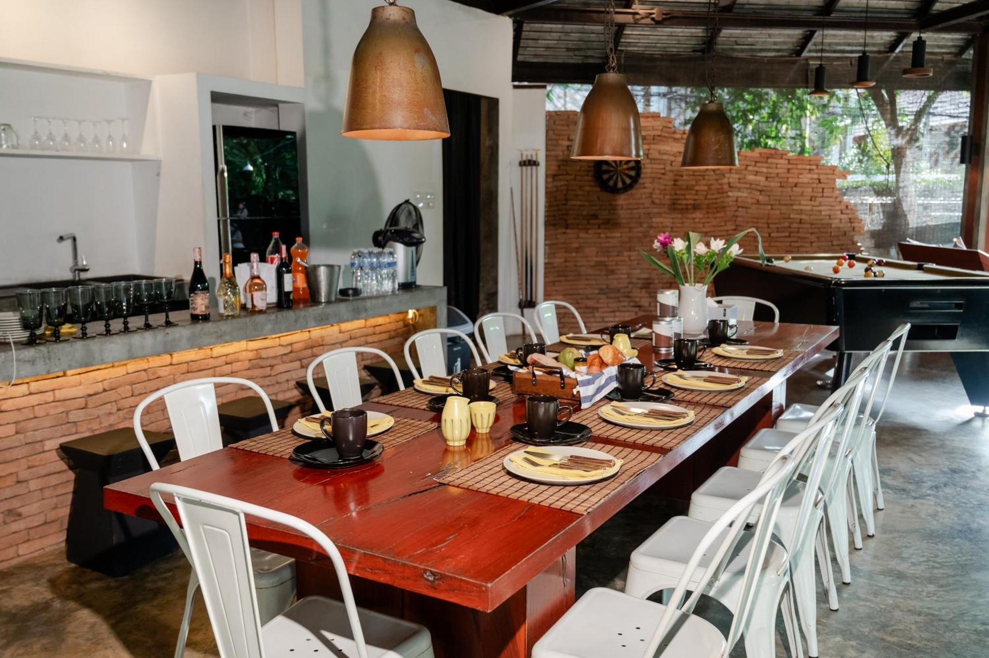 Private Villa 6 Bedrooms