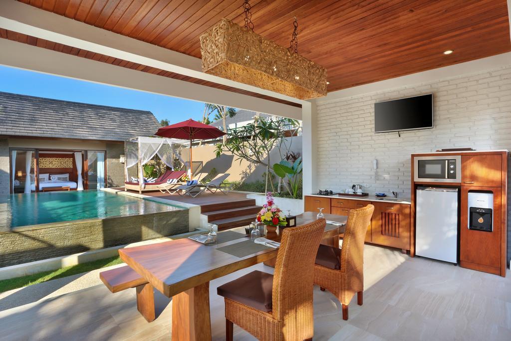 Two-Bedroom Suite Private Pool Villa Shuttle to Jimbaran Area