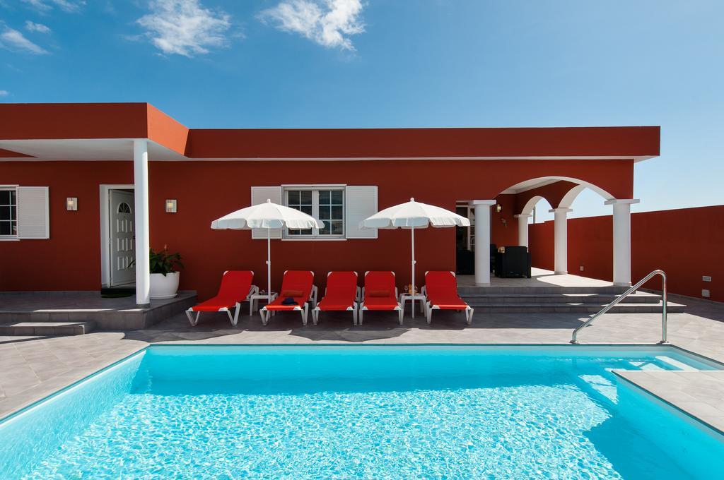 Villa con piscina privada