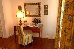 Junior Suite (2 Adults)