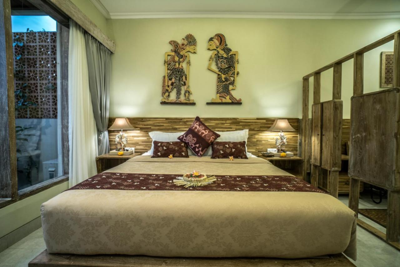 Deluxe King Suite