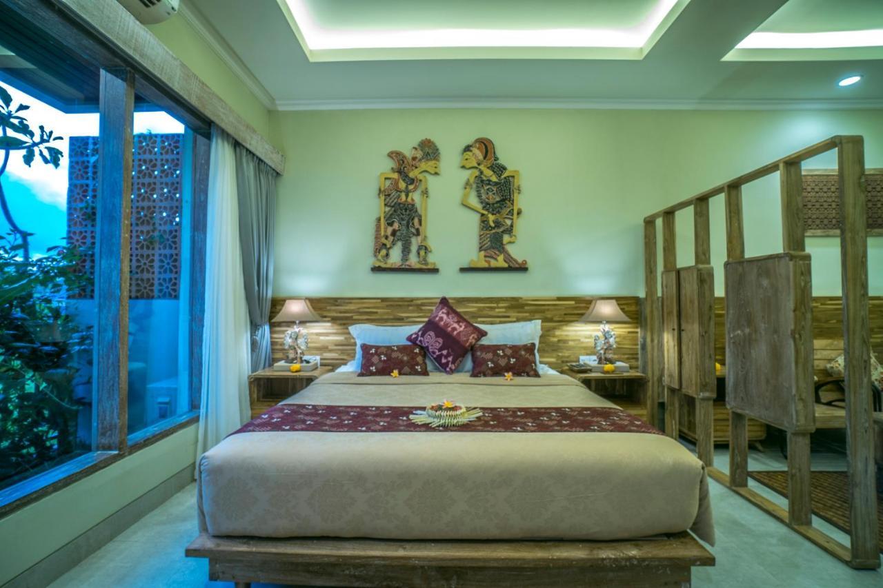 Deluxe King Suite