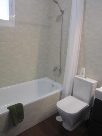 Single Room with Terrace,943840000:JPEG