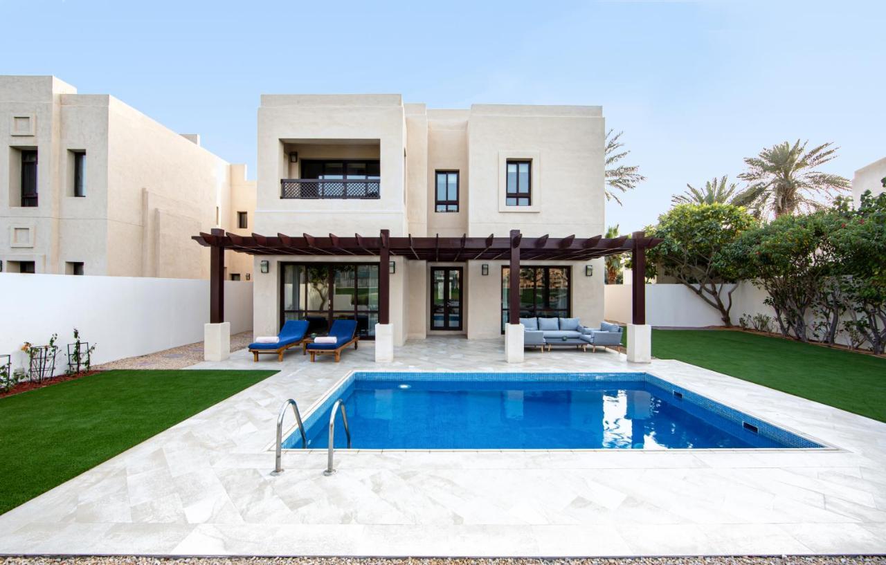 4 Bedroom Villa Private Pool Golf Course View