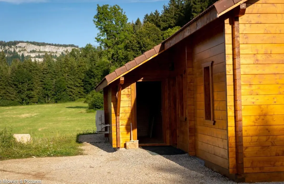 Les Jardins du Hérisson Chalet 2-1