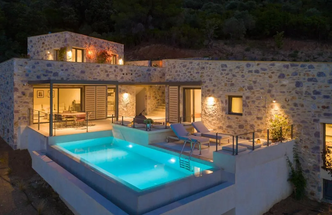 Kechria Bay Villas-1