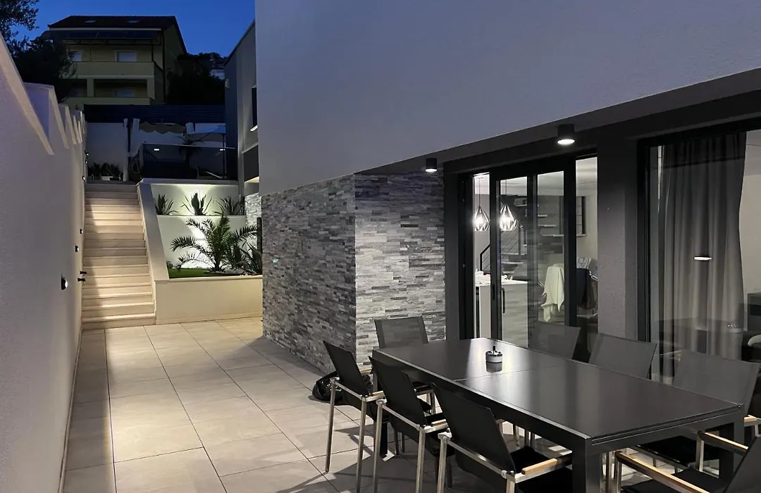 Luxury Villa Lorena With Heated Pool, Jacuzzi,Sauna And Seaview-1