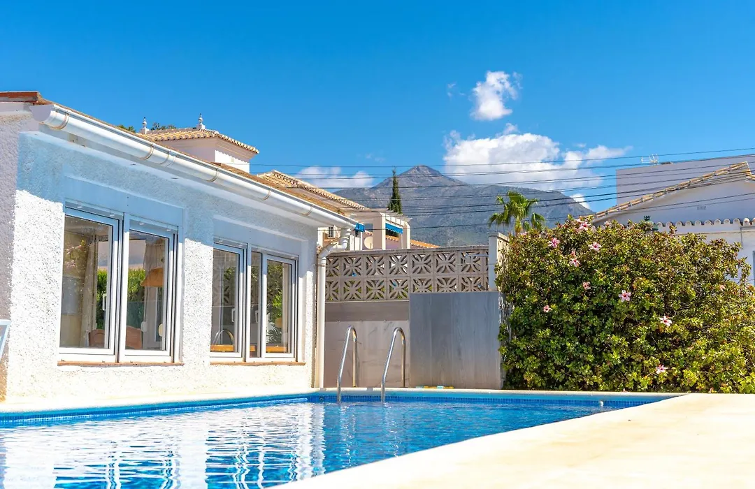 Villa Sevilla Casasol-1