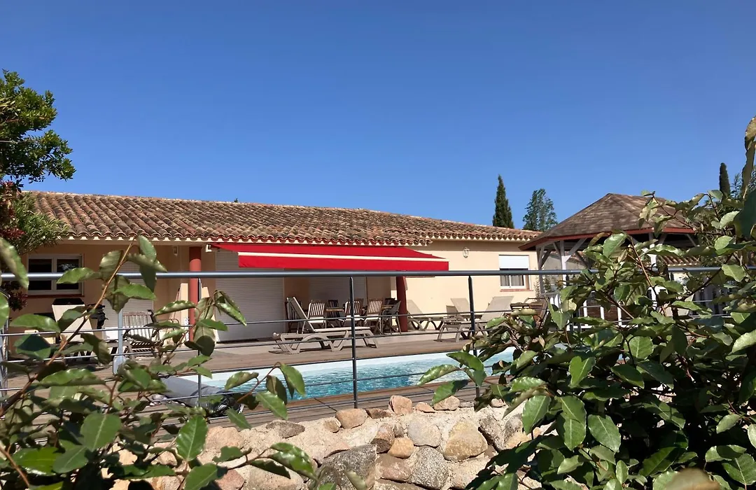 Villas CALA CORSA - 3 chambres piscine partagée chauffée et 4 Chambres piscine privée chauffée - CALA ROSSA Porto-Vecchio - Villas entièrement Climatisées - Internet gratuit-1