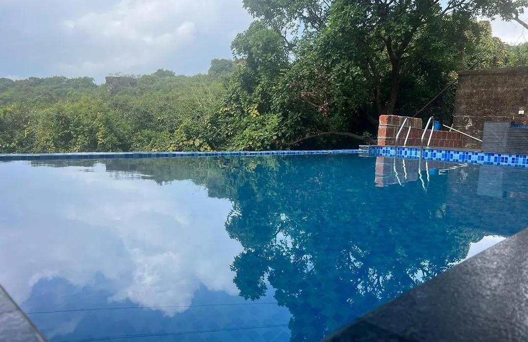 Skyinn Bungalow-1