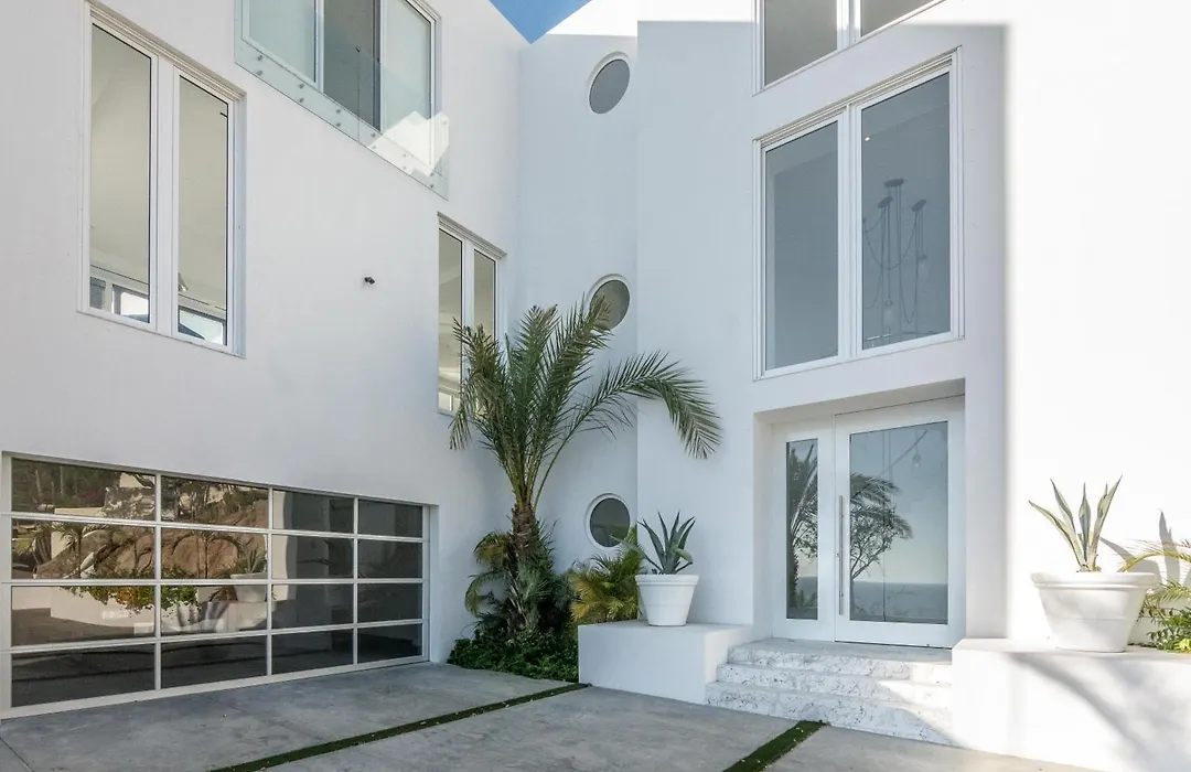Villa Besame by Cabo Villas-1