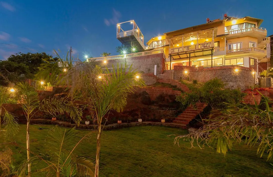 Stayvista's Serenity Hills: Luxe Retreat with Valley Views and Pool-1