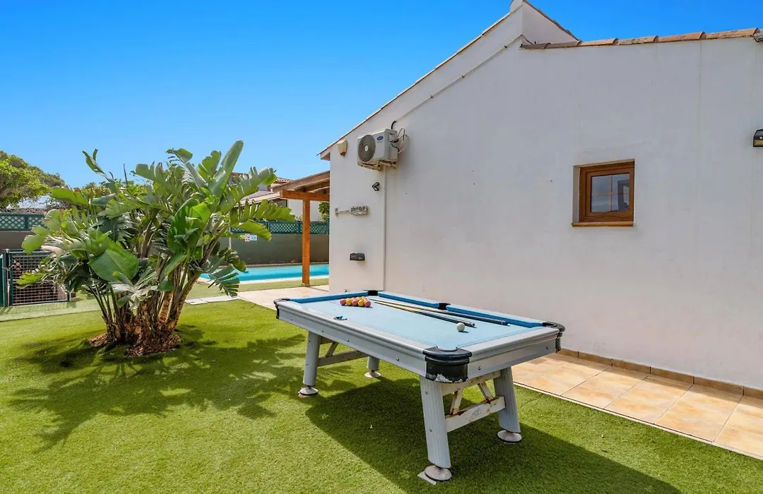 Villa Sherry By Villa Plus-1