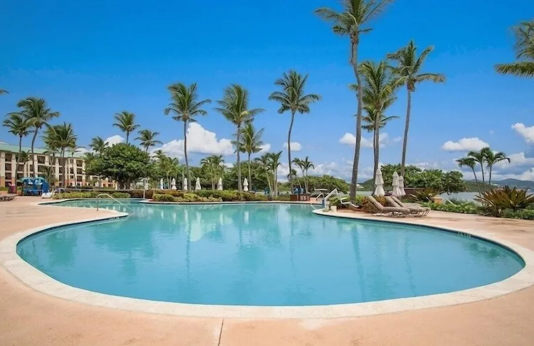Ritz Carlton-1