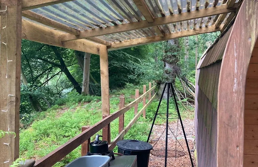 Broomhills Farm River Eco Pods-1