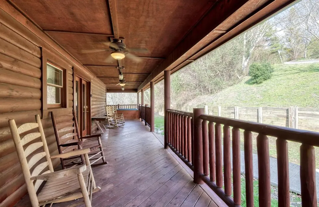 Cherokee Lodge-1