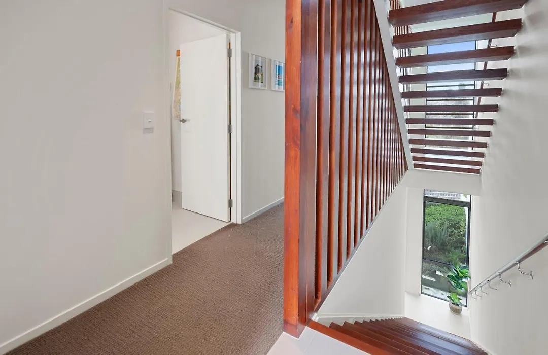 Riverside Villa - Taupo Holiday Home-1