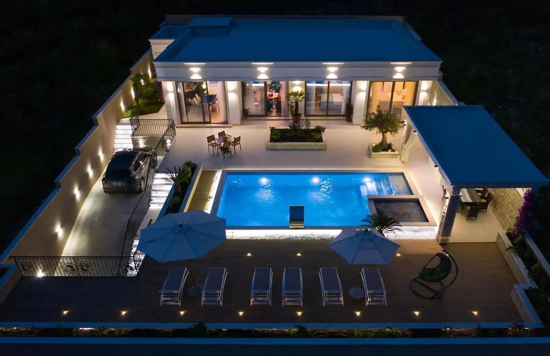 Villa Salute-1