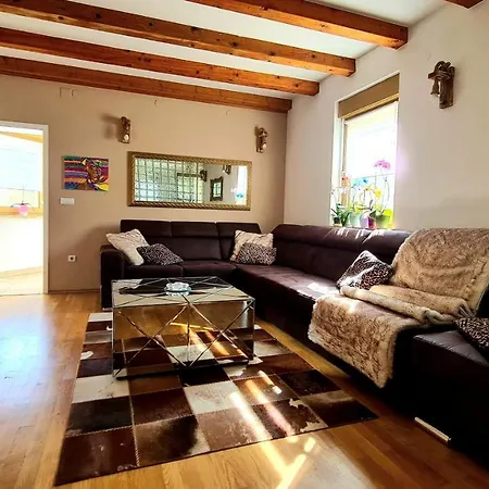 Villa Sunshine-2