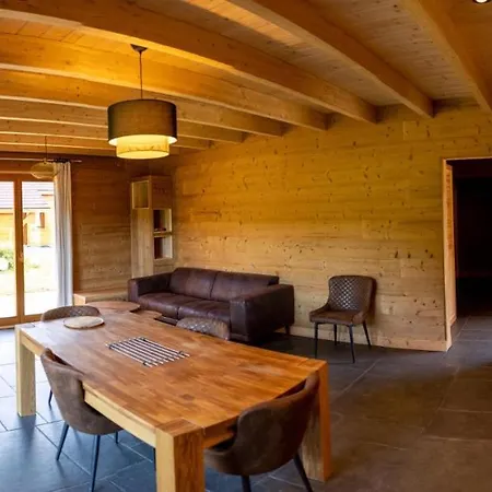 Les Jardins du Hérisson Chalet 2-3