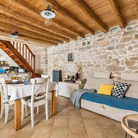 Holiday Home Vintage-2