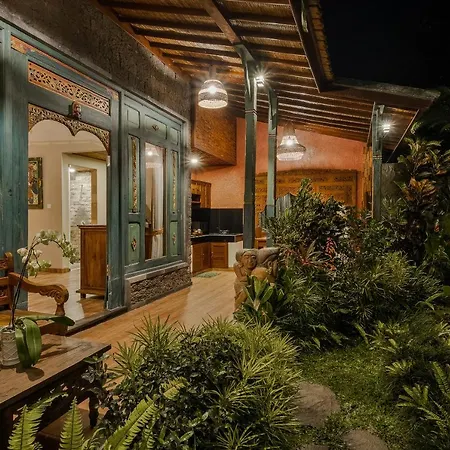 Teja Lokha Ubud Villa-2