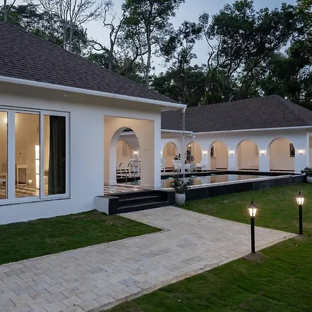 Stayvista At Mudra Manor 4Br - Coffee Estate Comp Breakfast Big Heated Pool-2