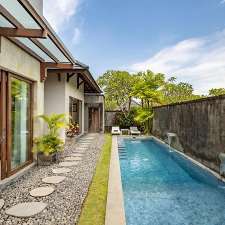 Theanna Villa And Spa Canggu-3