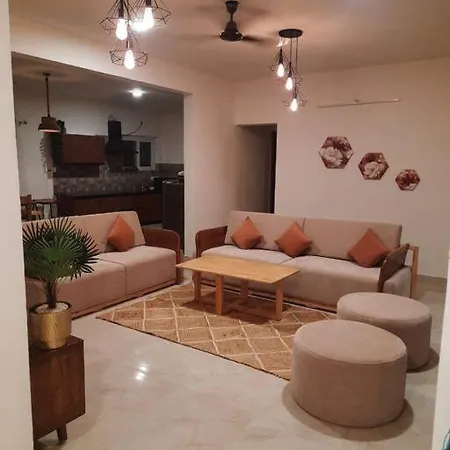 The Rusticvibe-Villa With Garden 30 Km Frm Ecity-3