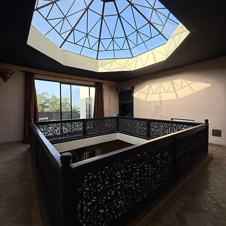 Villa Jude Luxury 6Br Villa With Private Pool, Sleeps 12, Near Golf & City-3