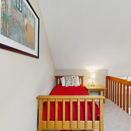 North Conway Townhouse 3H-2