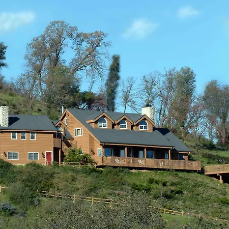 Tucker Peak Lodge-3