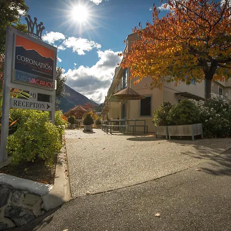 Coronation Lodge-3