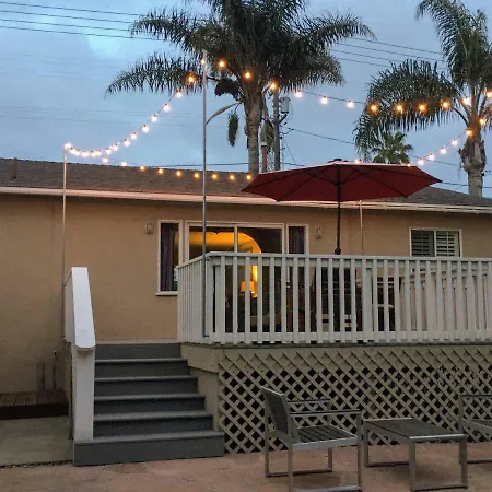 Ultimate Beach Bungalow - 1 Block From Beach - Huge Backyard-2
