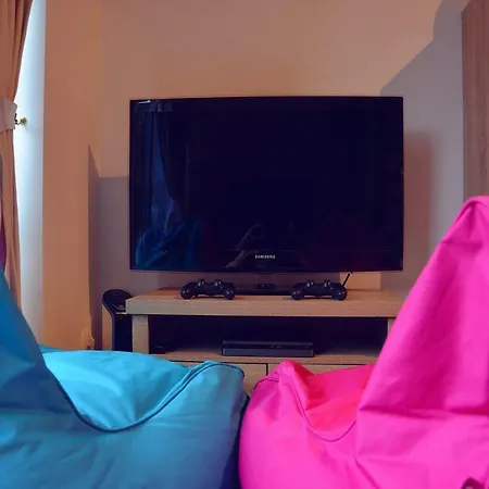 Villa Dakota - Jacuzzi, Playstation-2