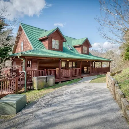 Cherokee Lodge-3