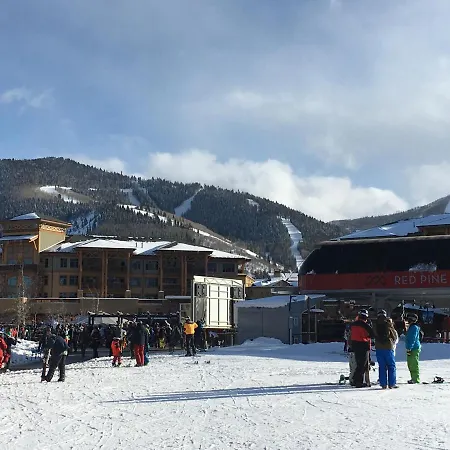 Superior Ski In Ski Out, Top Floor Penthouse, Pool, Hot Tubs Conde Nast Forbes Award Winner B508-2