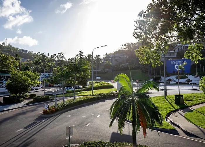 Heart Of Airlie Beach