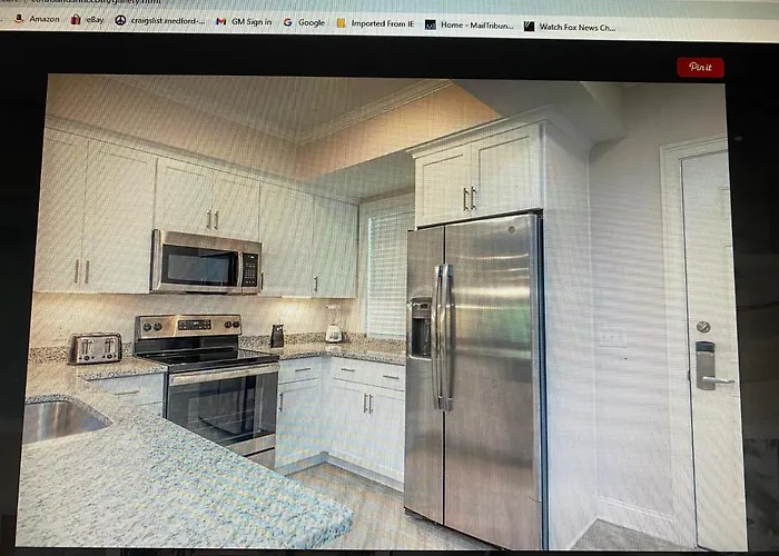 Ping Pong hotel: Coral Sands Resort By Palmera