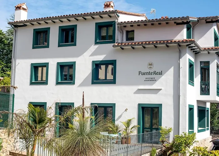 Hotel cerca del colegio: Apartamentos Boutique Fuente Real
