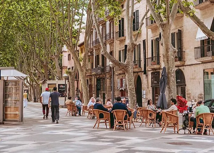B&B: Rambla Palma Center