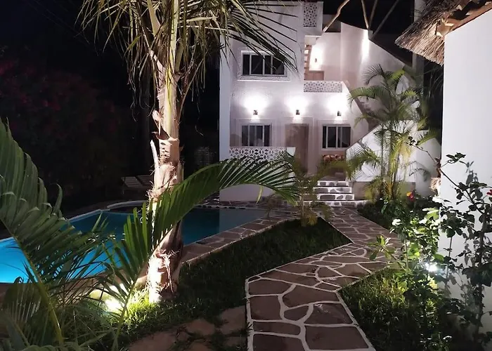 Garoda House Turtle Bay Jacuzzi ☆☆☆☆☆ Kilifi