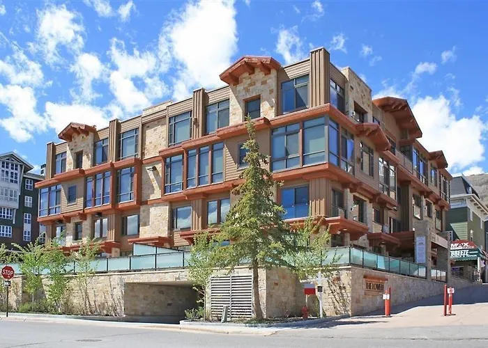 Spa Hotel: The Lowell