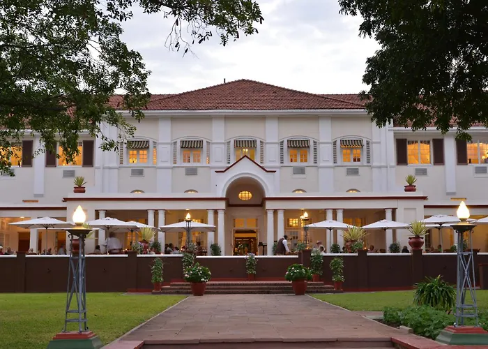 Hotel: The Victoria Falls Hotel
