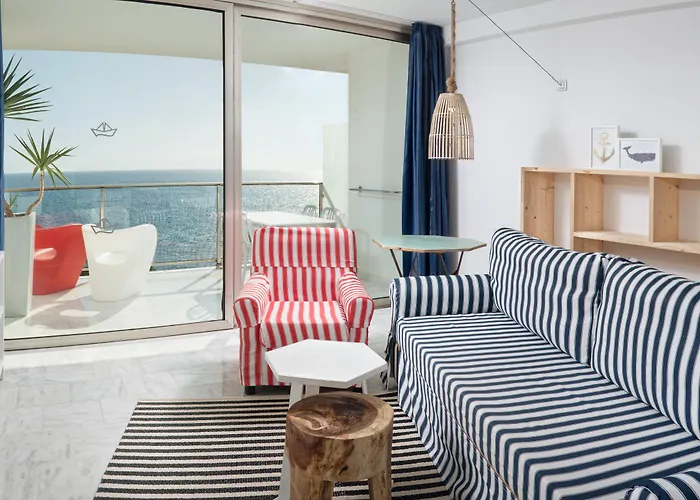 Hotel Jacuzzi: Marina Suites Gran Canaria