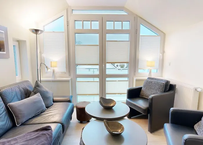  Strandnahe Fewos Mit Balkon, Villa Meernixe, Binz